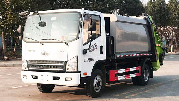 解放6立方压缩垃圾车