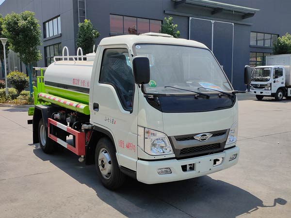 程力威牌CLW5041GSS6ZS型洒水车